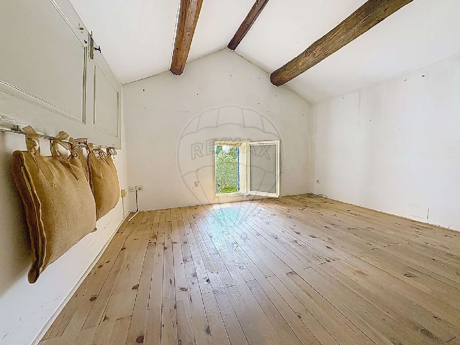  te koop huis Blauzac Gard 8