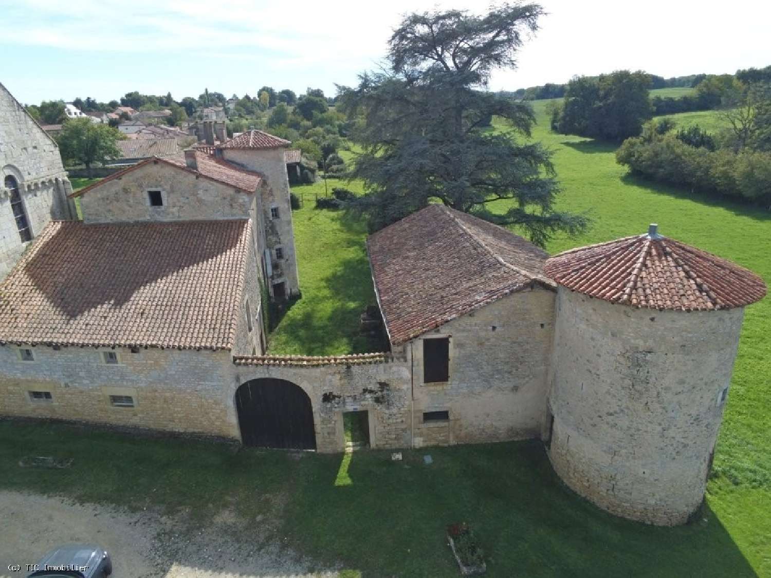 te koop huis Champagne-Mouton Charente 4