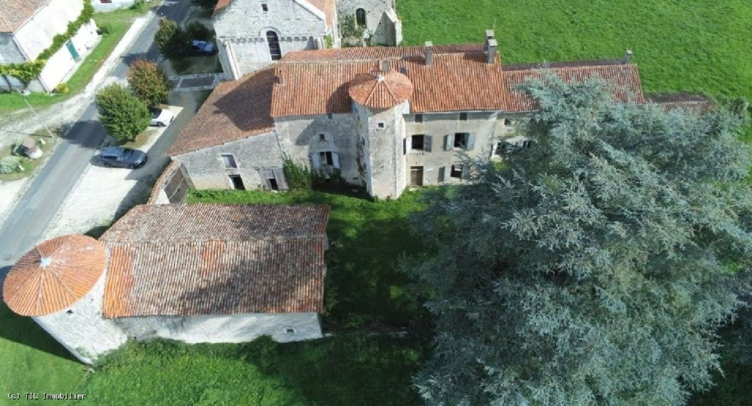 te koop huis Champagne-Mouton Charente 5