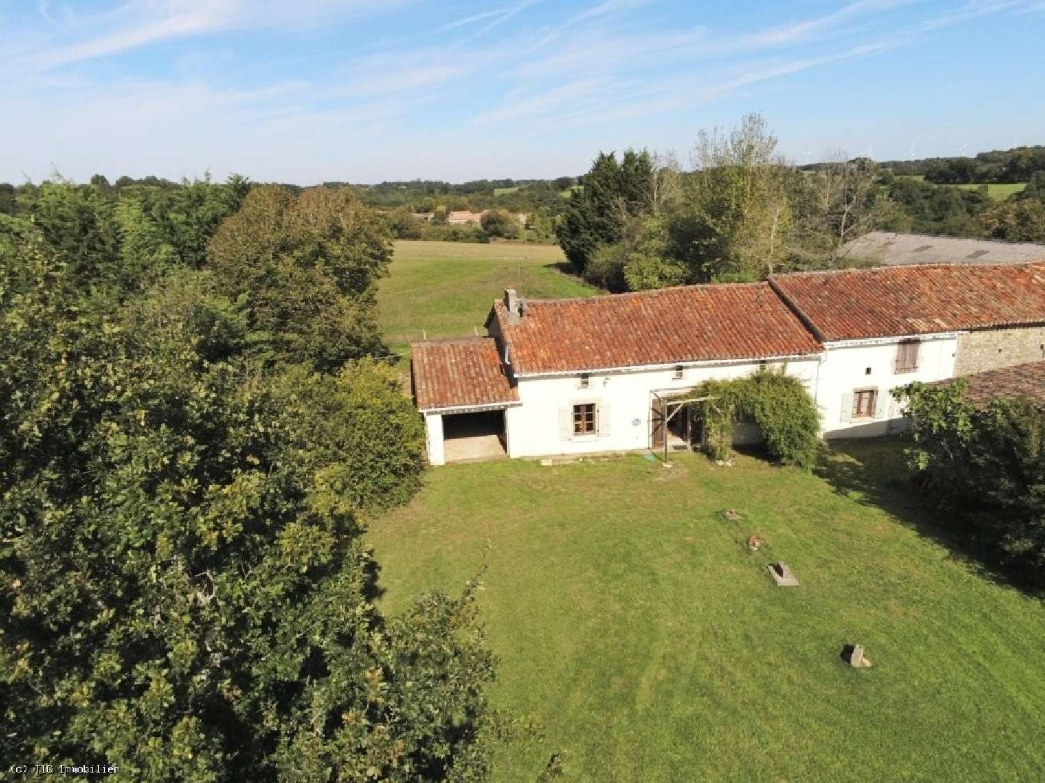 te koop huis Champagne-Mouton Charente 1