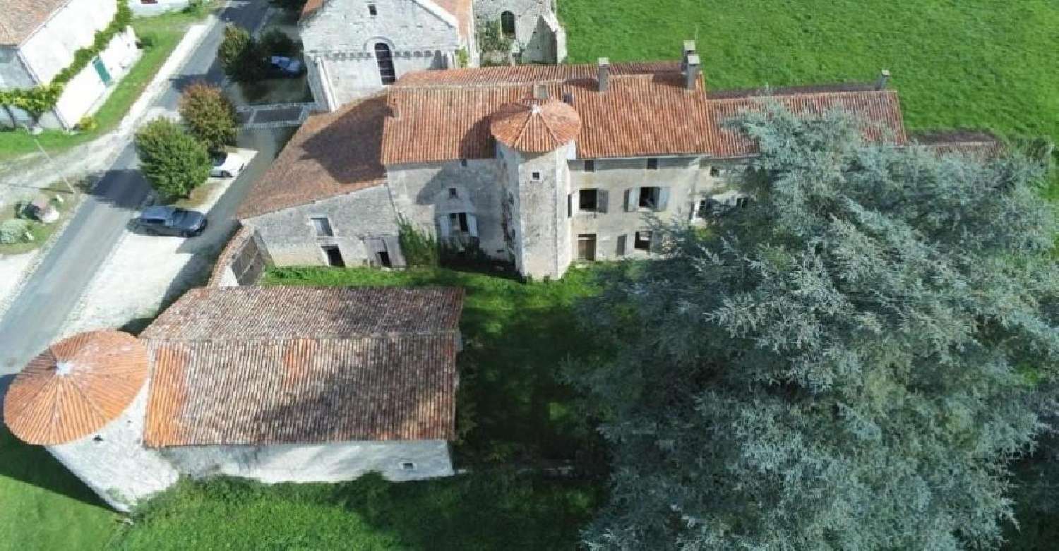  te koop huis Champagne-Mouton Charente 5