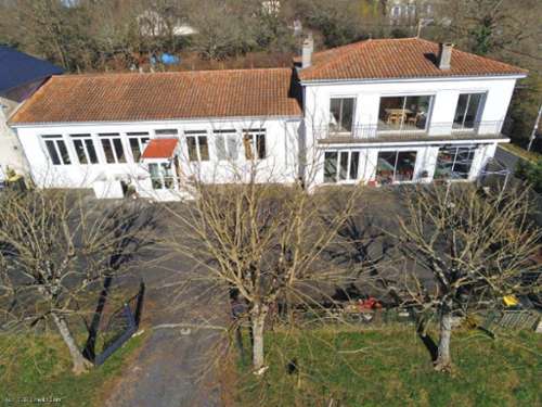 Charroux Vienne Haus foto