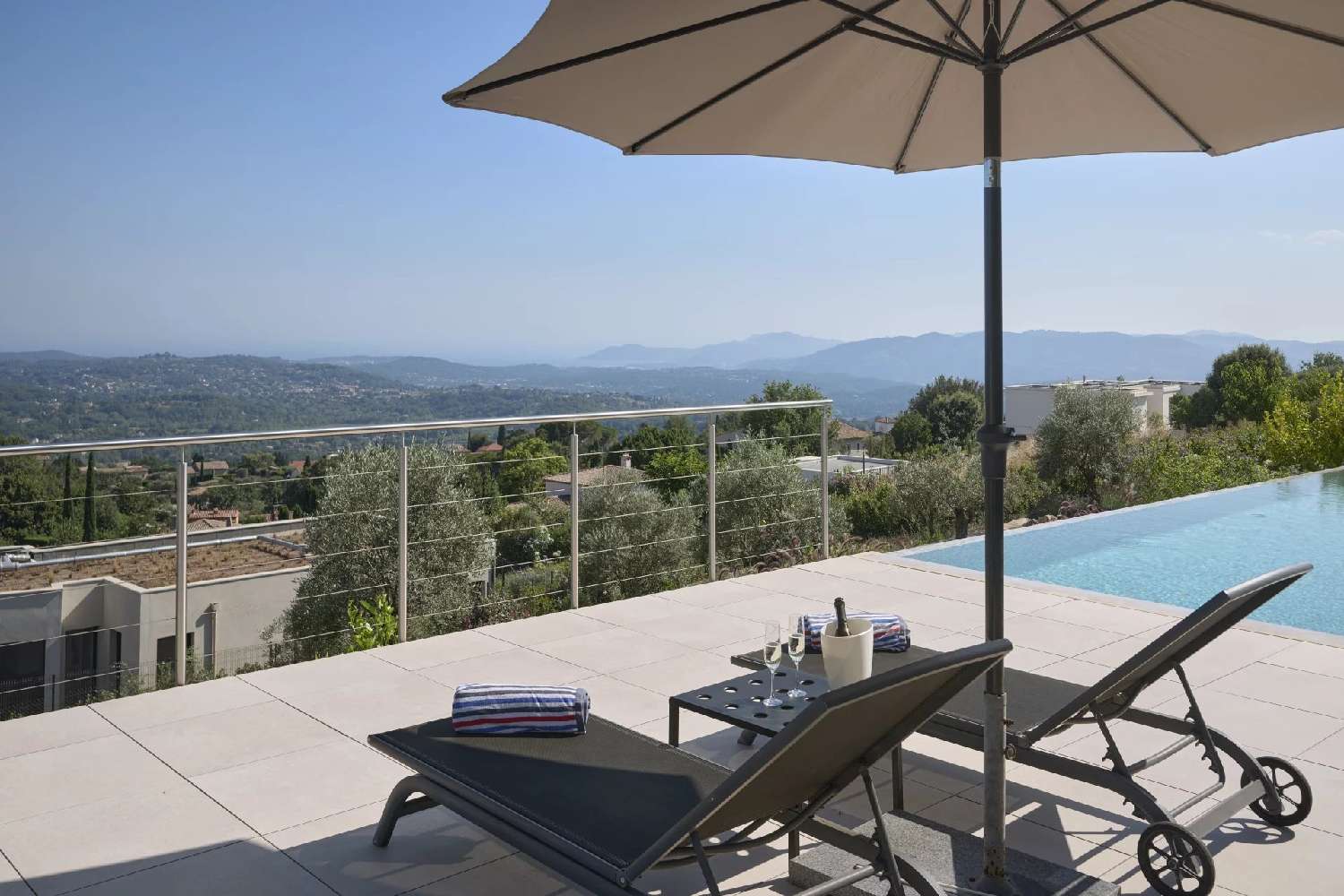  à vendre maison Châteauneuf-Grasse Alpes-Maritimes 5