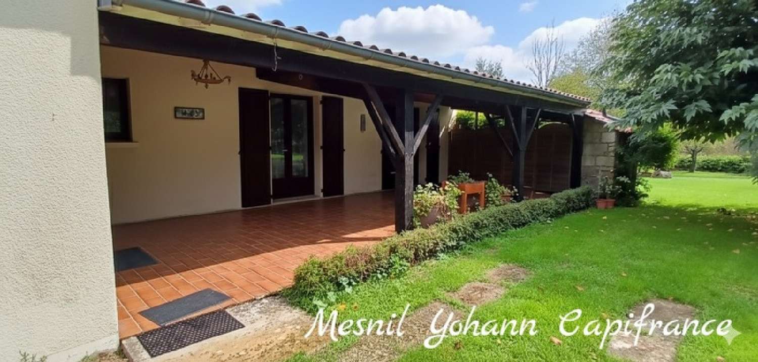  te koop huis Chenay Deux-Sèvres 2