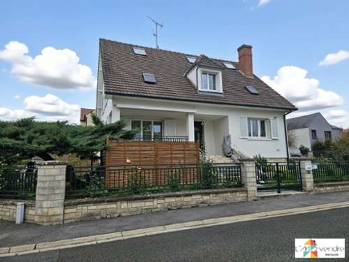 Compiègne Oise huis foto 7159389