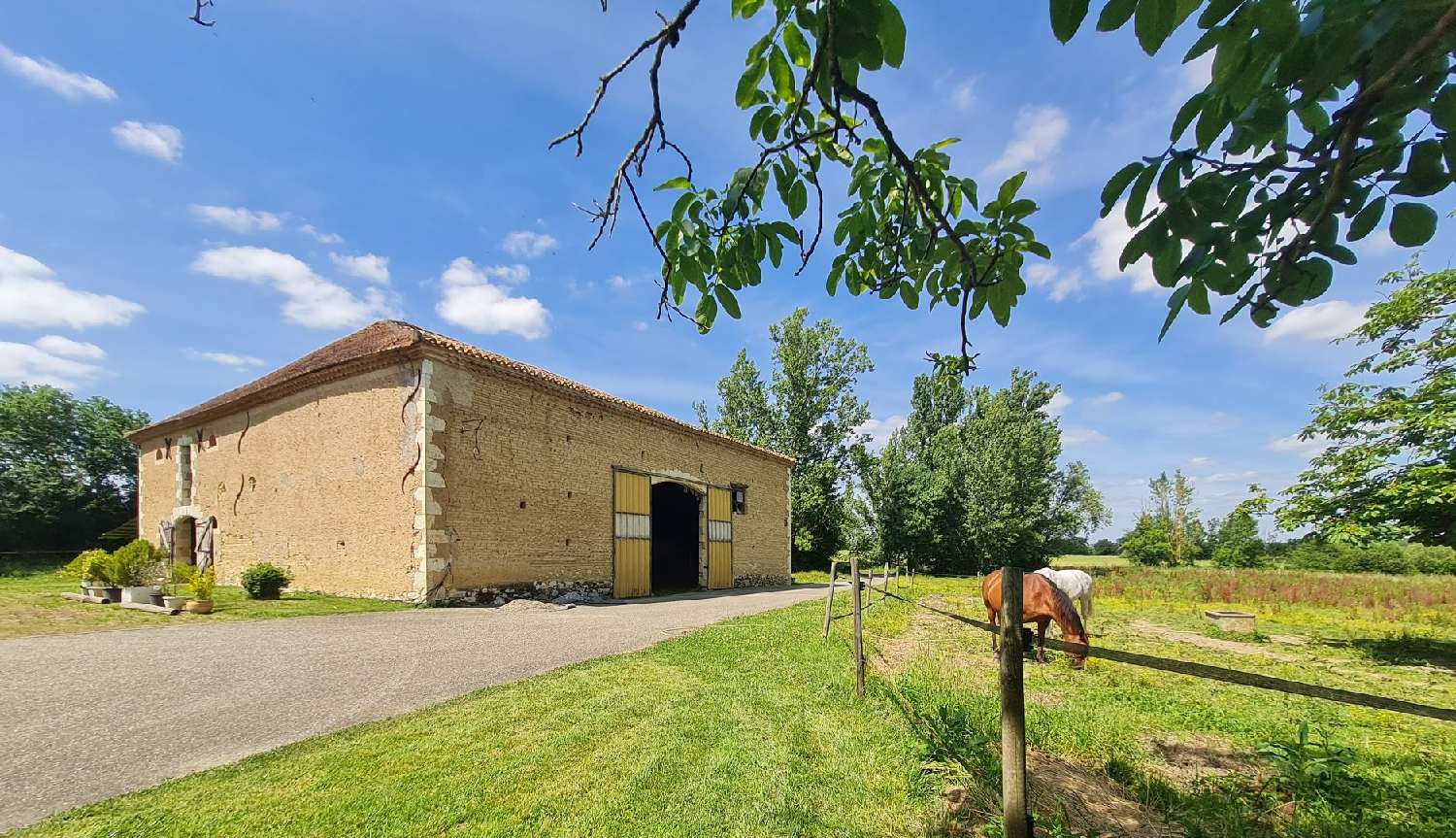 à vendre maison Fleurance Gers 2