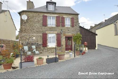 Fougerolles-du-Plessis Mayenne house foto 7166087
