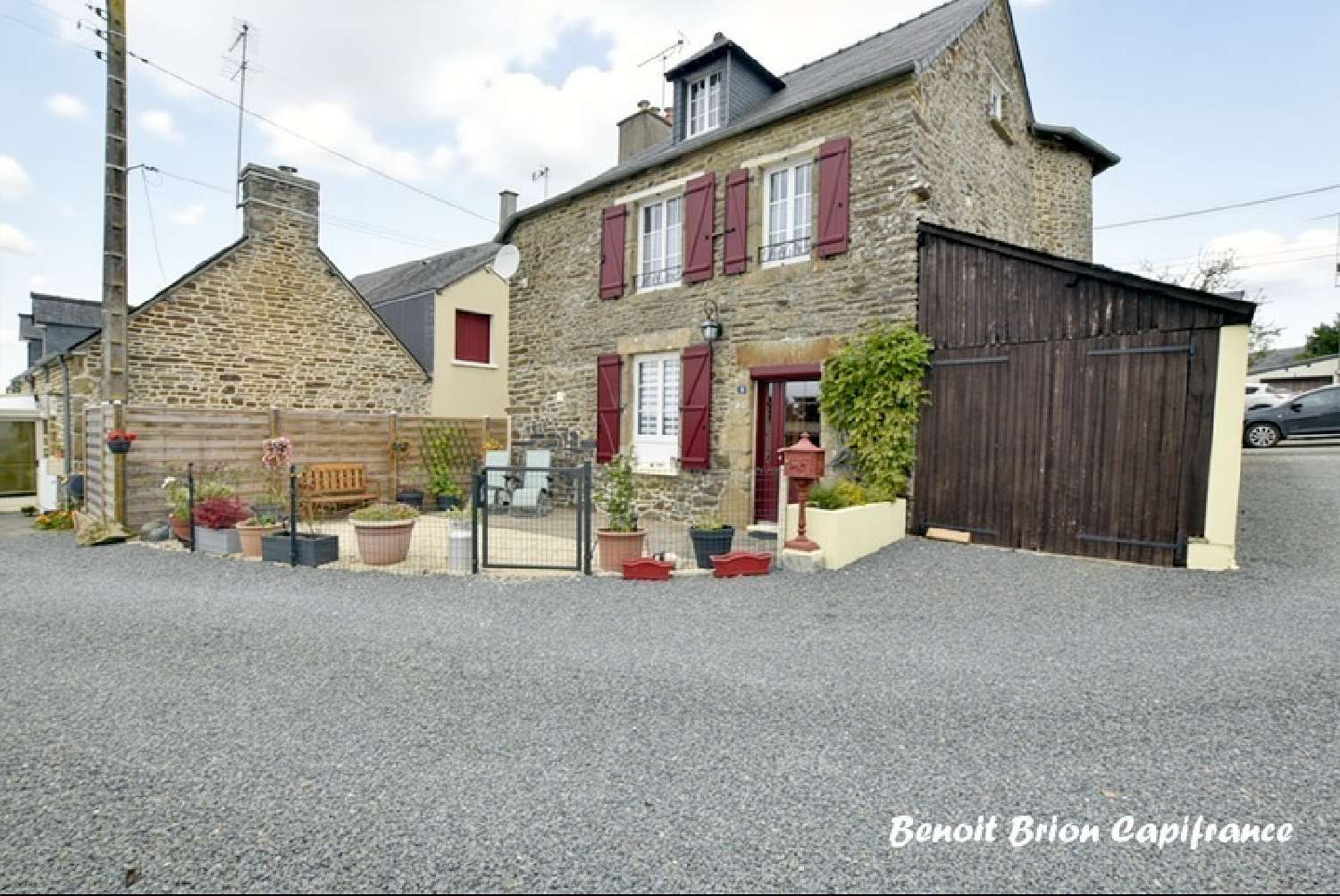 à vendre maison Fougerolles-du-Plessis Mayenne 2