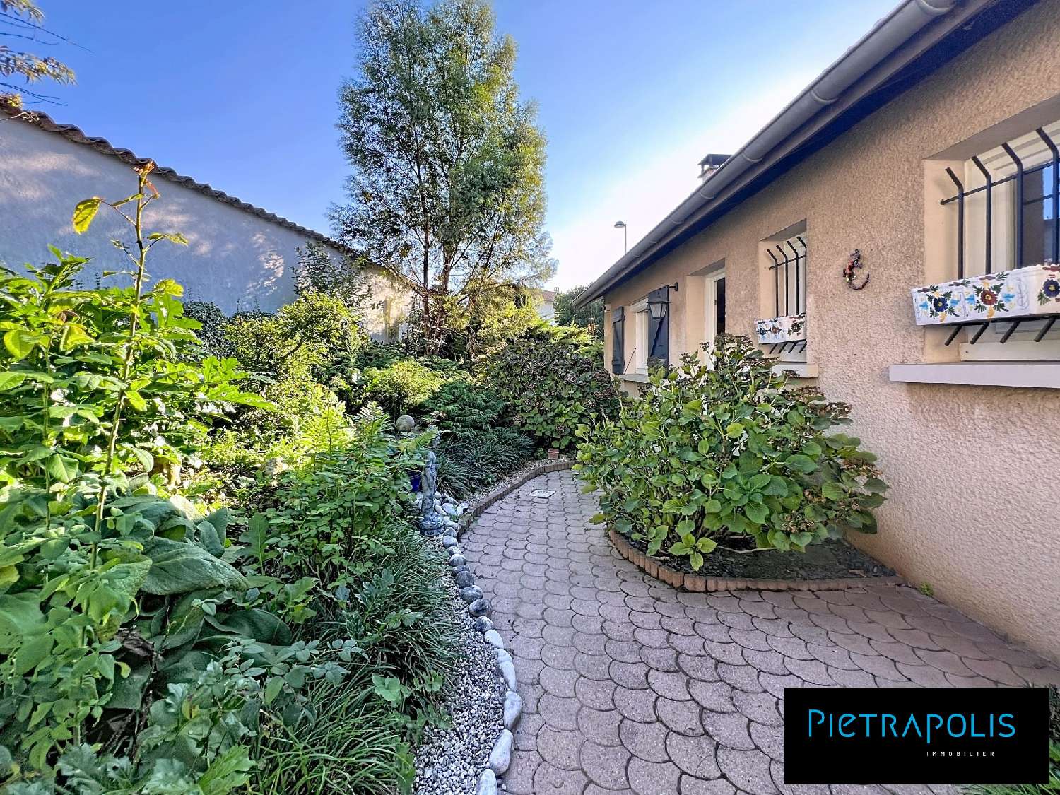  for sale house Genay Rhône 3