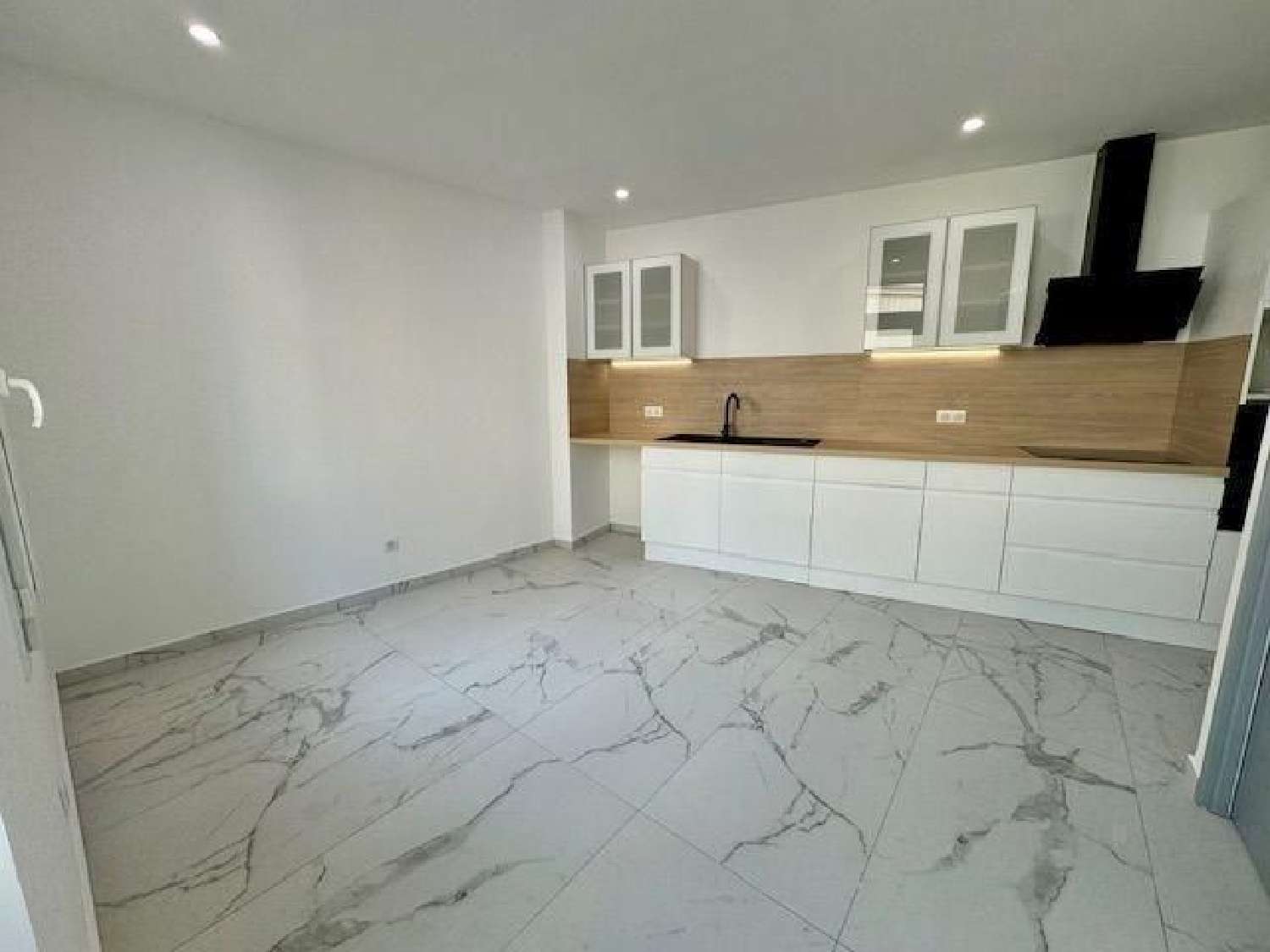  te koop huis Générac Gard 1