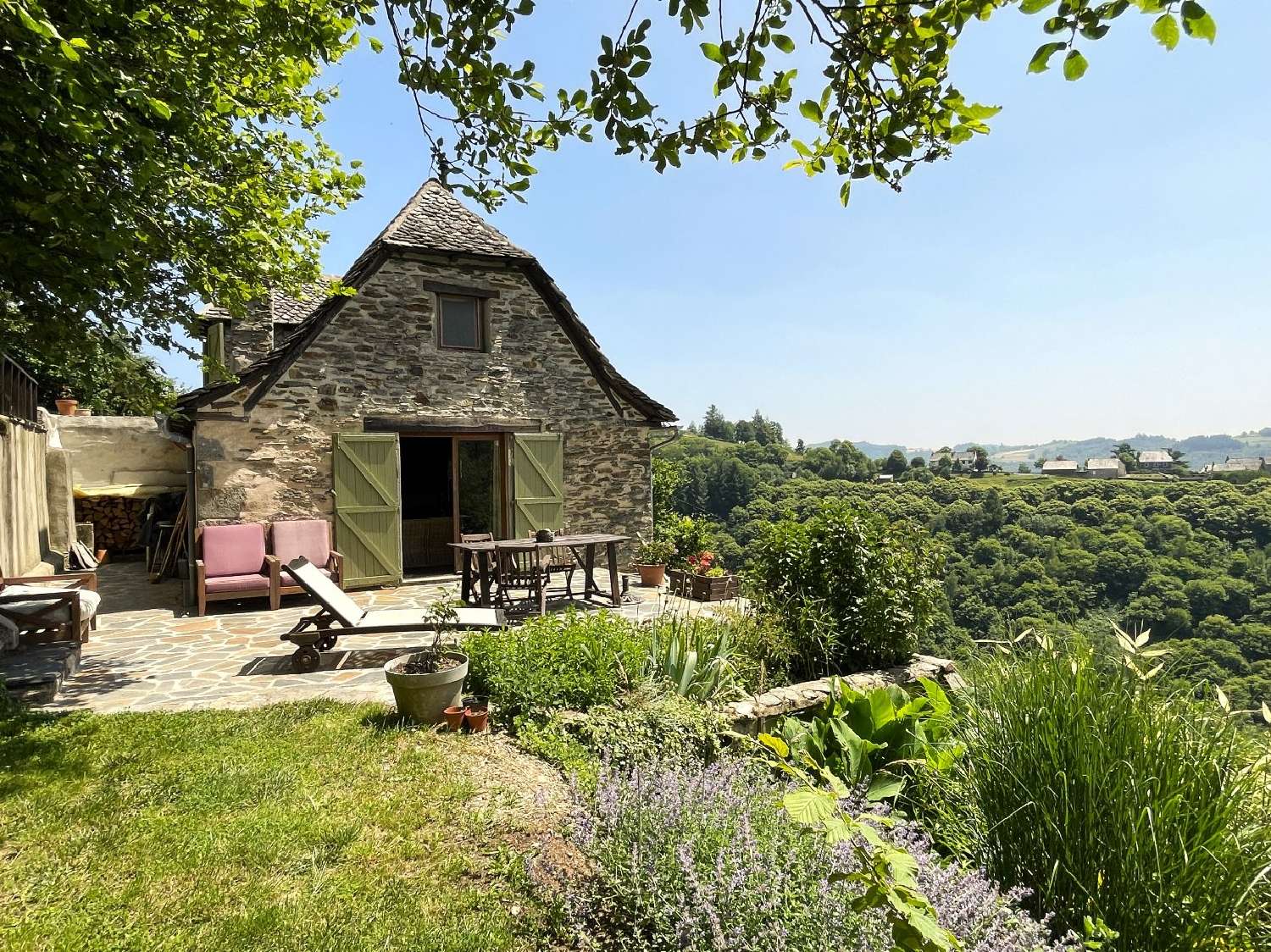  te koop huis Golinhac Aveyron 1