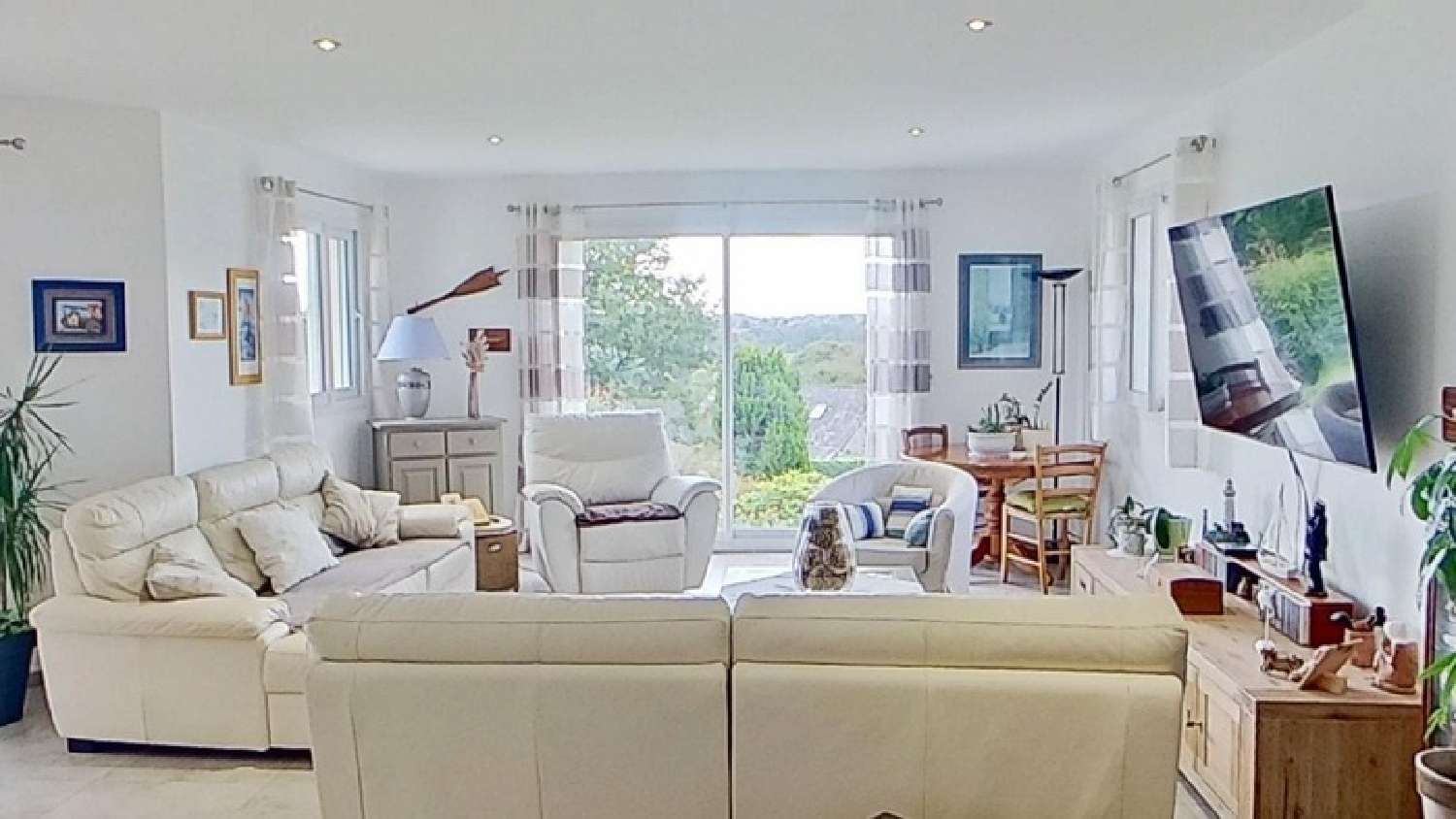 for sale house Gourin Morbihan 4