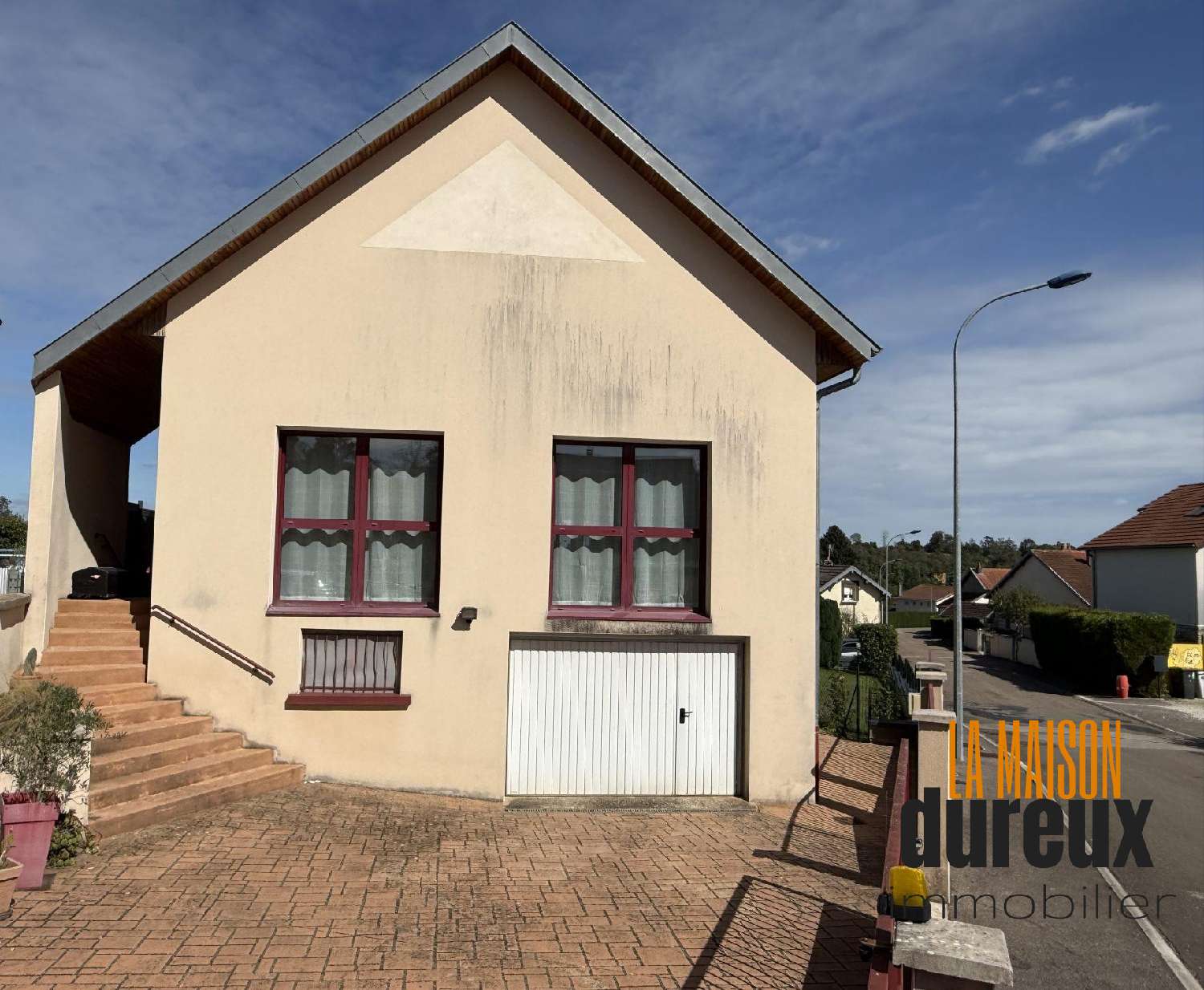  for sale house Gray Haute-Saône 2