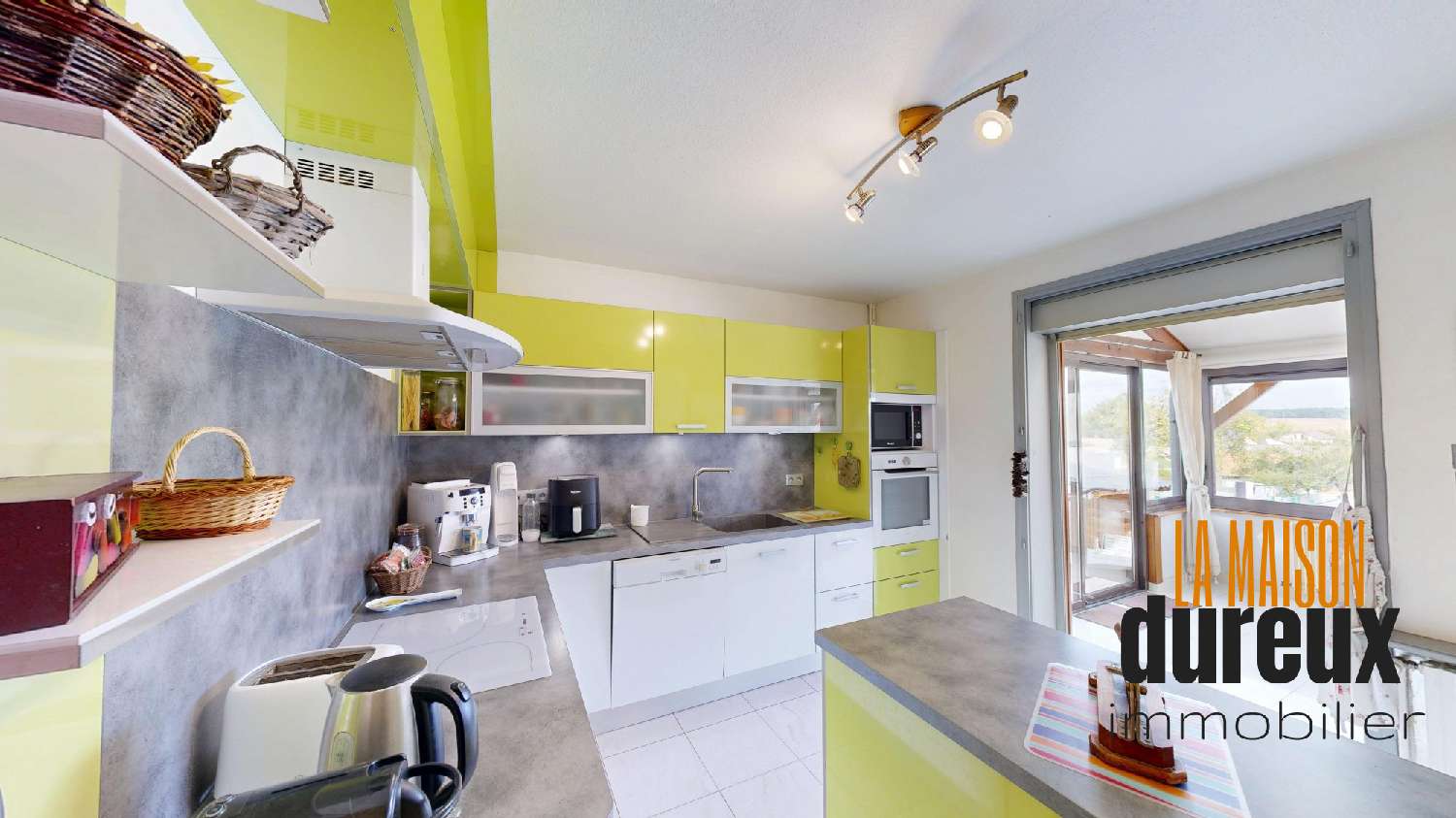  for sale house Gray Haute-Saône 7