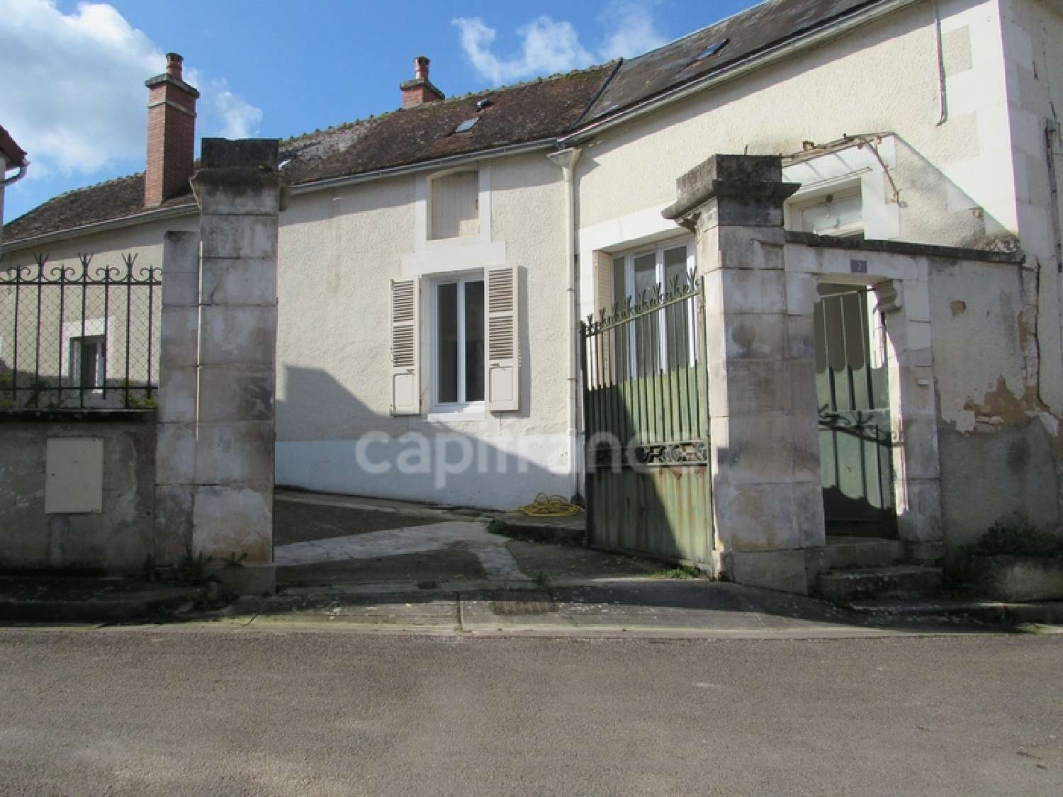  for sale house Jussy Yonne 1