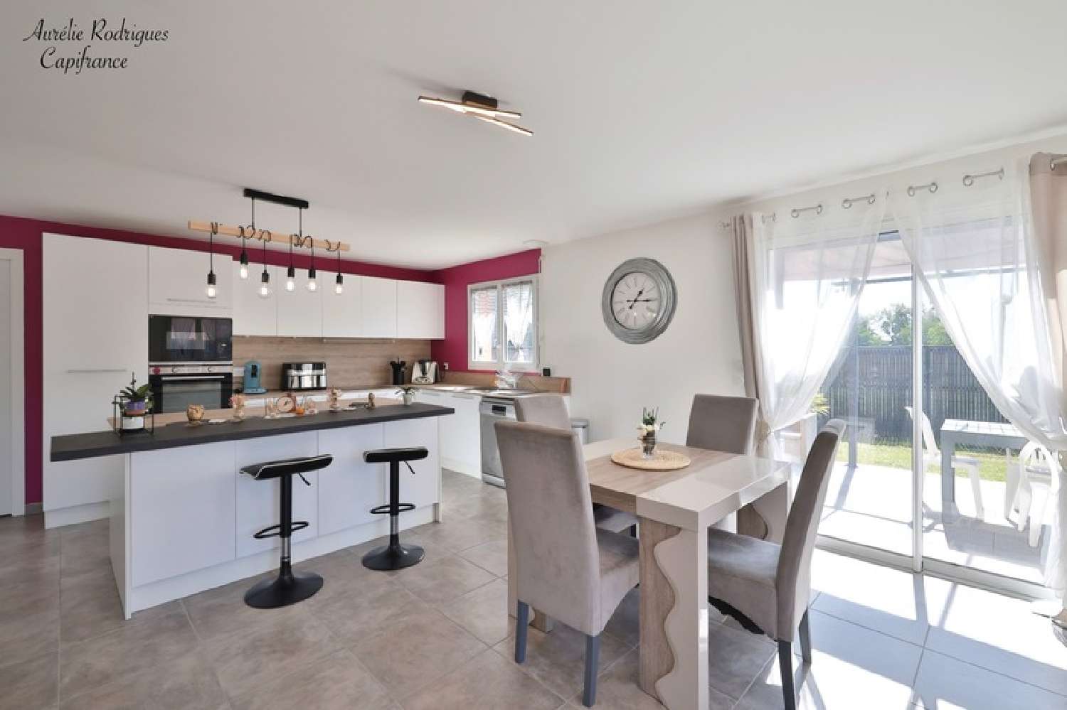  for sale house La Chapelle-de-Guinchay Saône-et-Loire 1