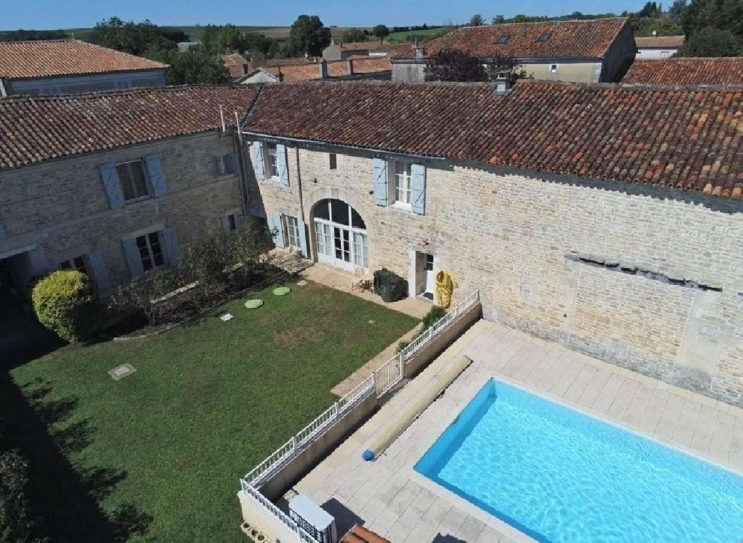  for sale house Ambérac Charente 4