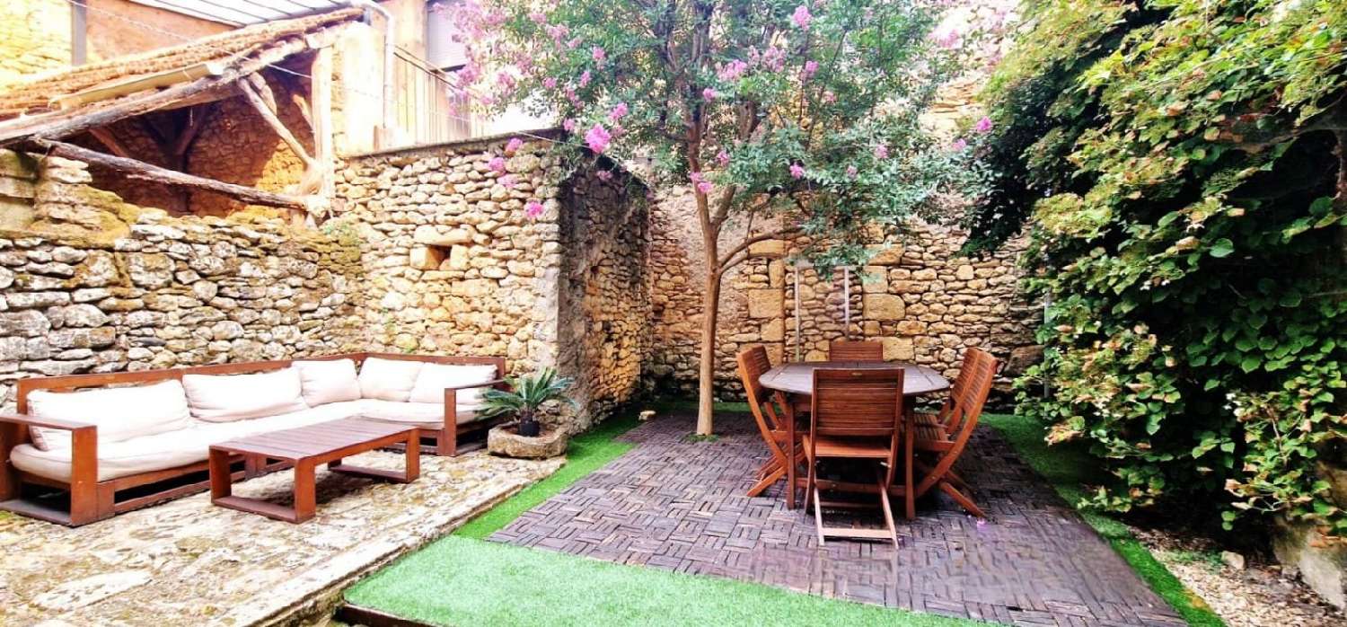  à vendre maison La Chapelle-Aubareil Dordogne 2