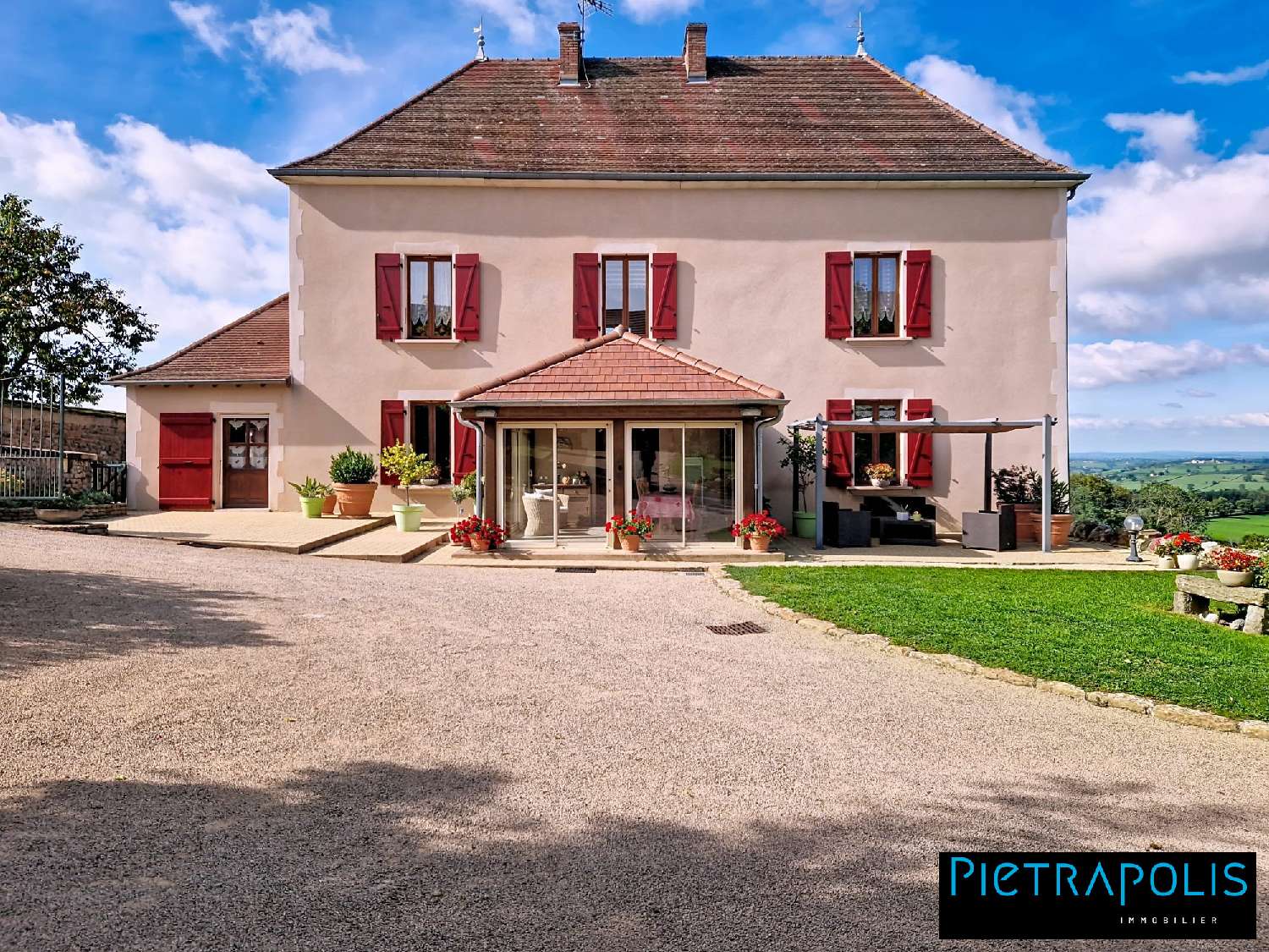 à vendre maison La Clayette Saône-et-Loire 3