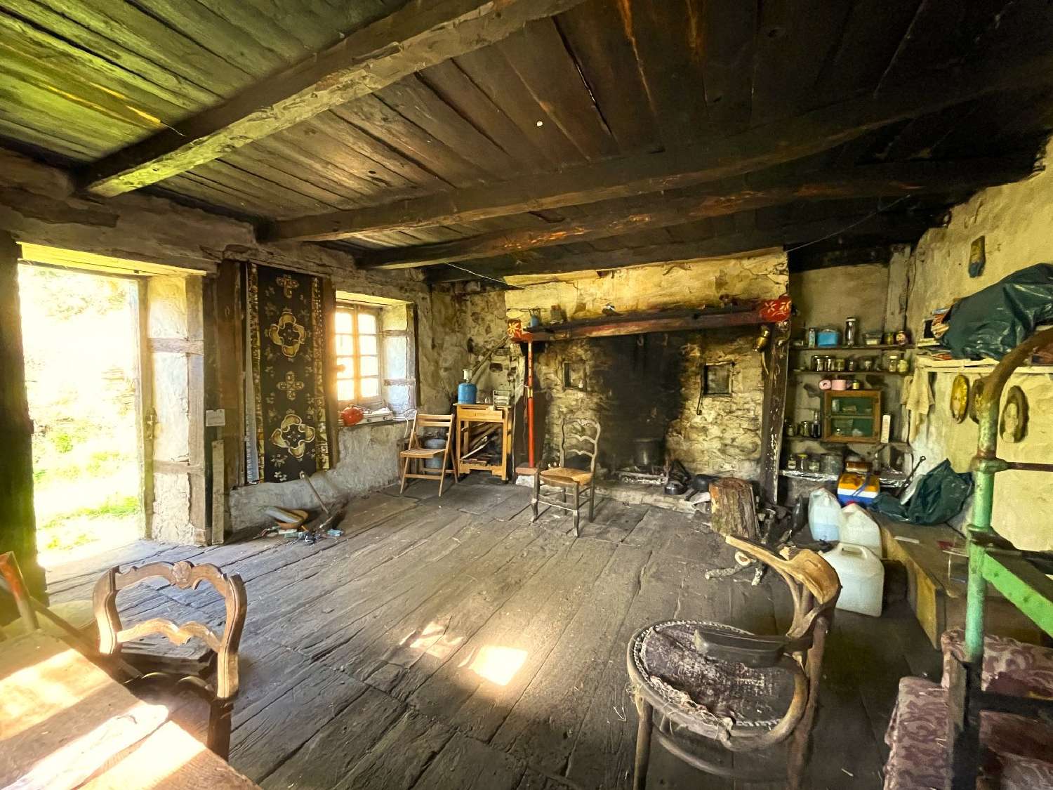  te koop huis Lacroix-Barrez Aveyron 3