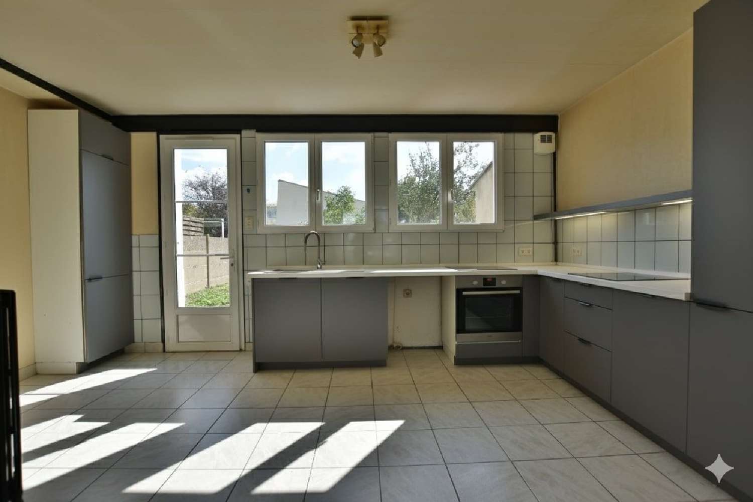  à vendre maison Le Puy-Saint-Bonnet Maine-et-Loire 4