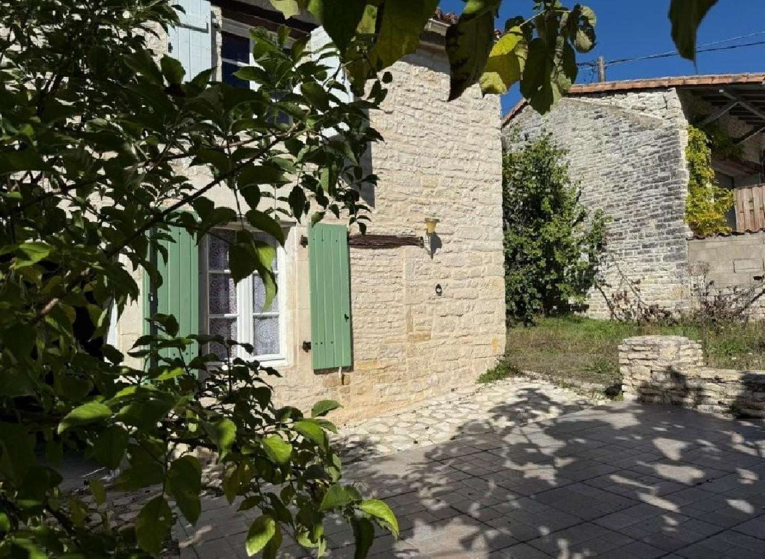  à vendre maison Les Gours Charente 3
