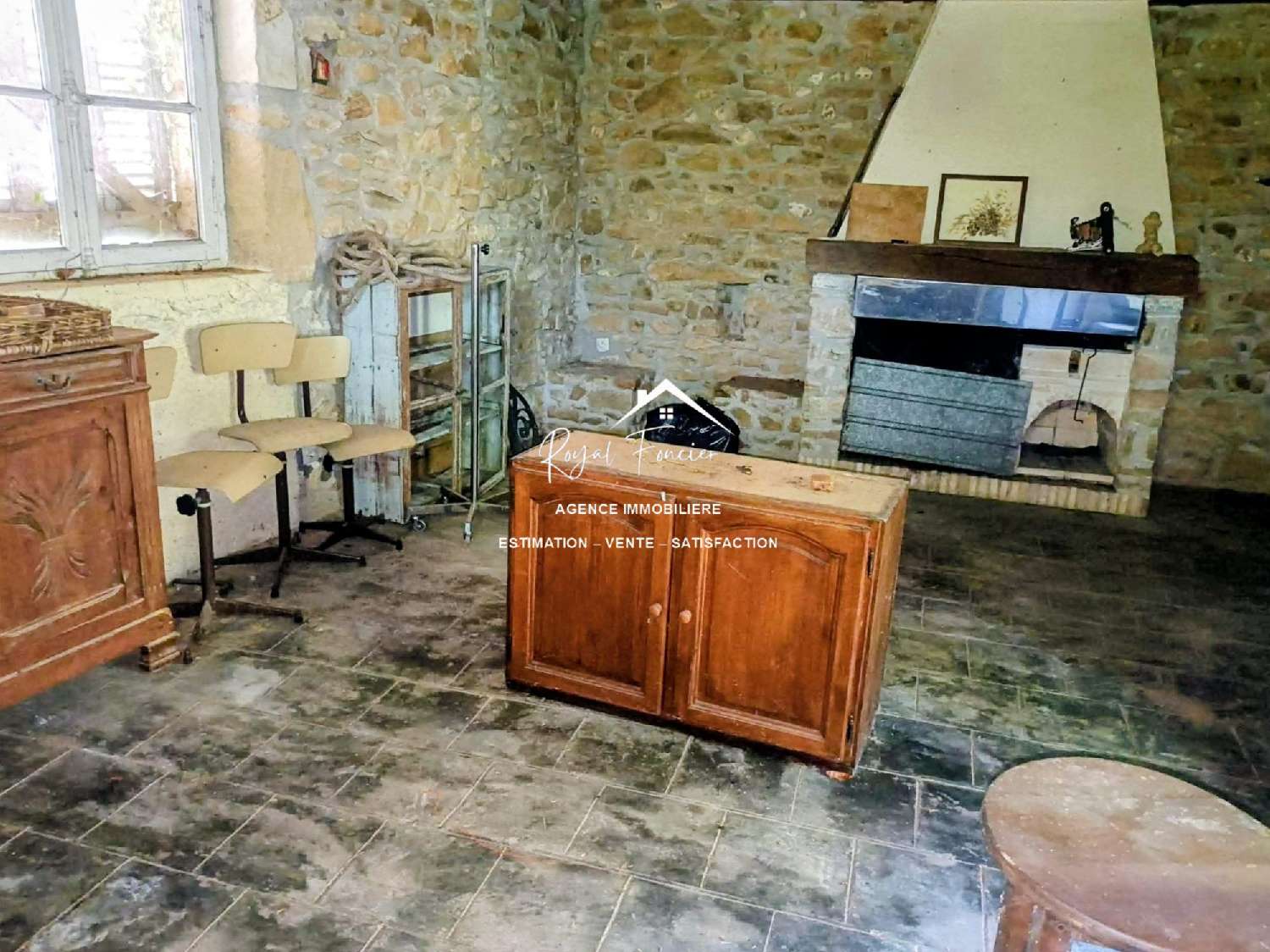  à vendre maison Les Ormes Vienne 2
