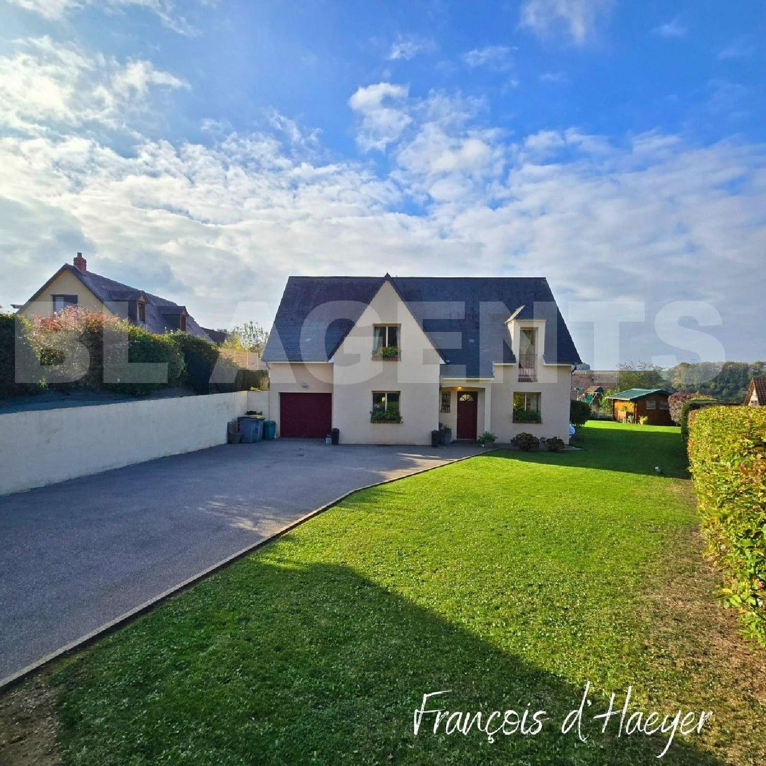 à vendre maison Longueville-sur-Scie Seine-Maritime 1