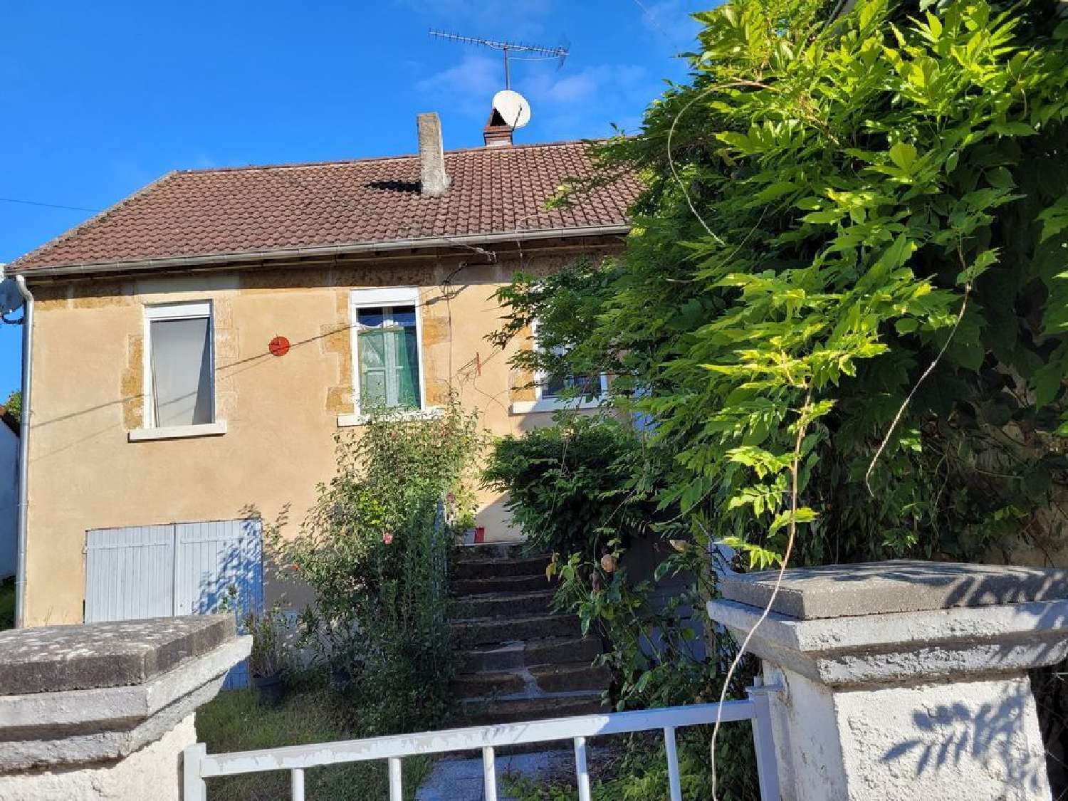  à vendre maison Lormes Nièvre 1