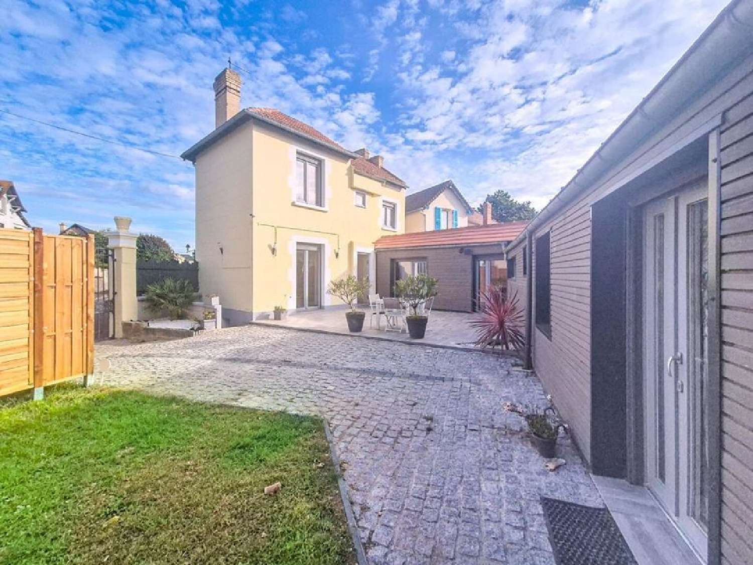  for sale house Luc-sur-Mer Calvados 1