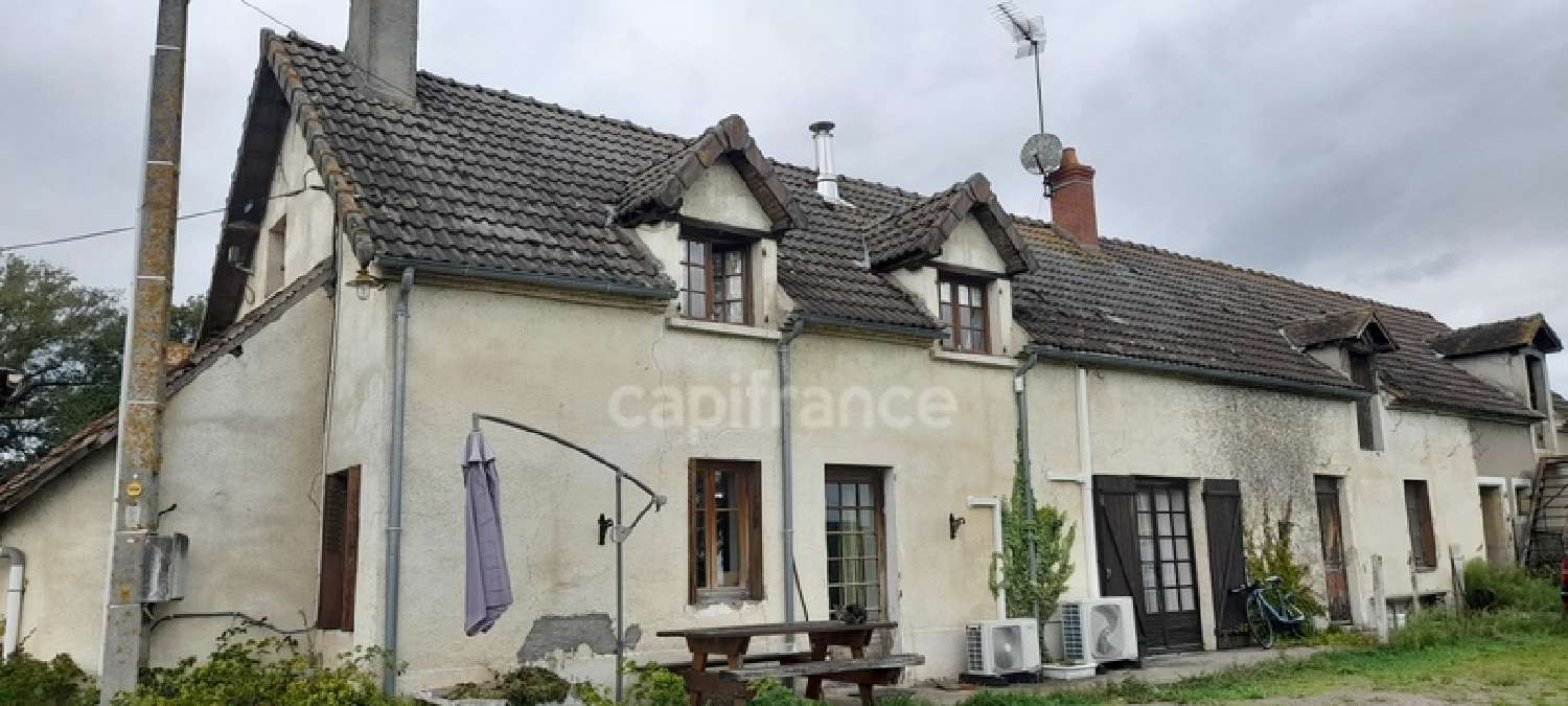  te koop huis Lurcy-Lévis Allier 1