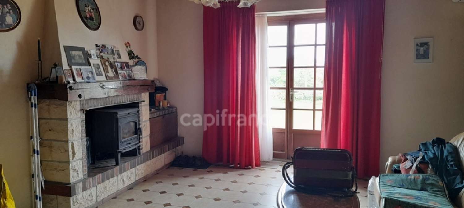  te koop huis Lurcy-Lévis Allier 2