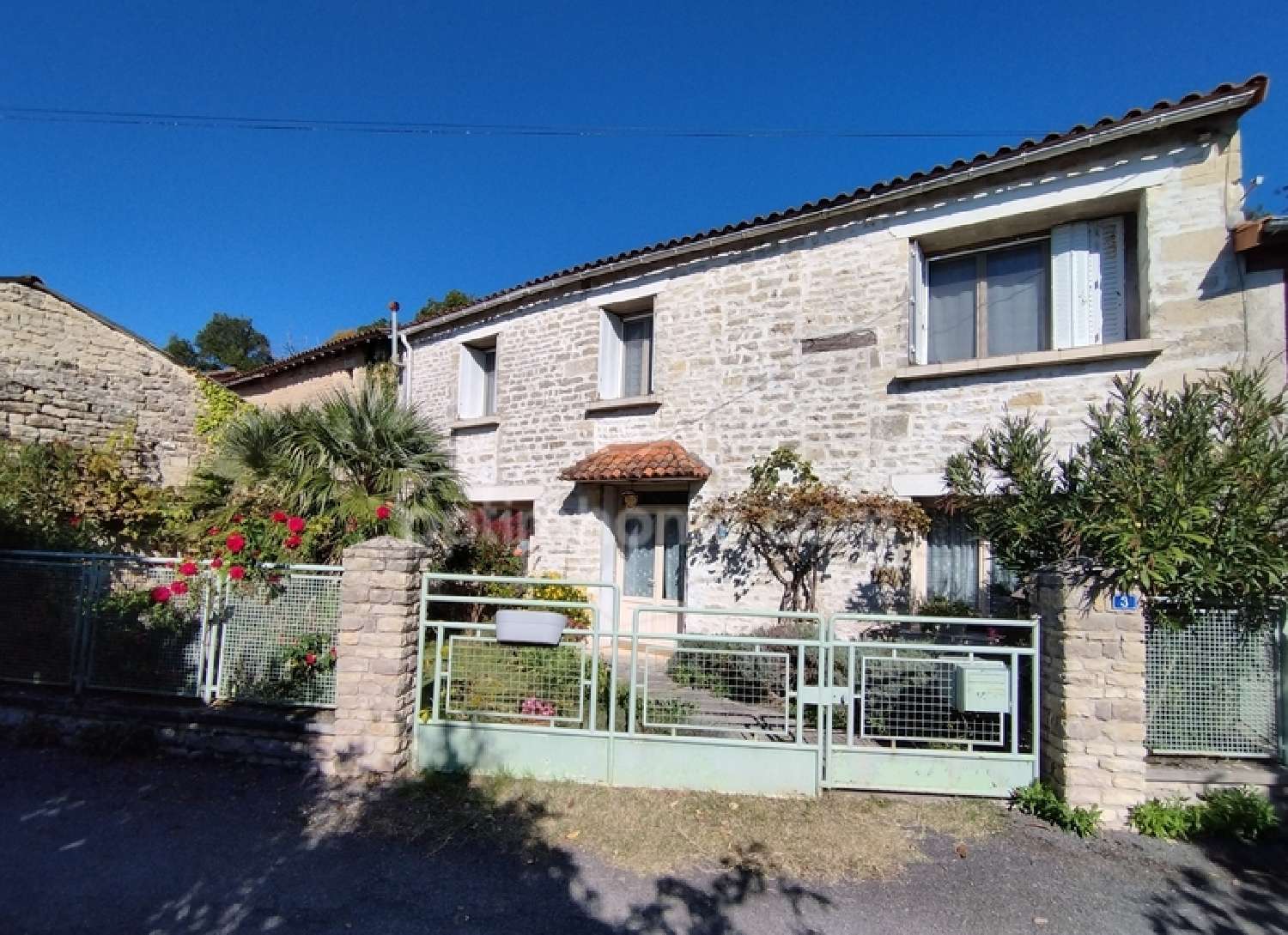 te koop huis Luxé Charente 5
