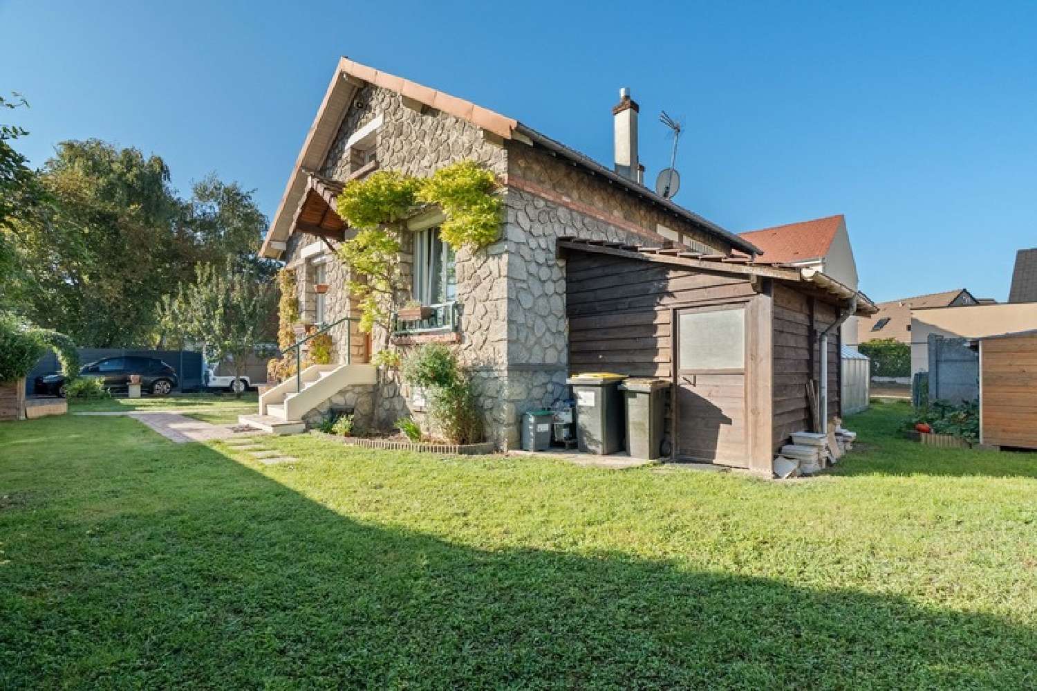 for sale house Maurecourt Yvelines 5