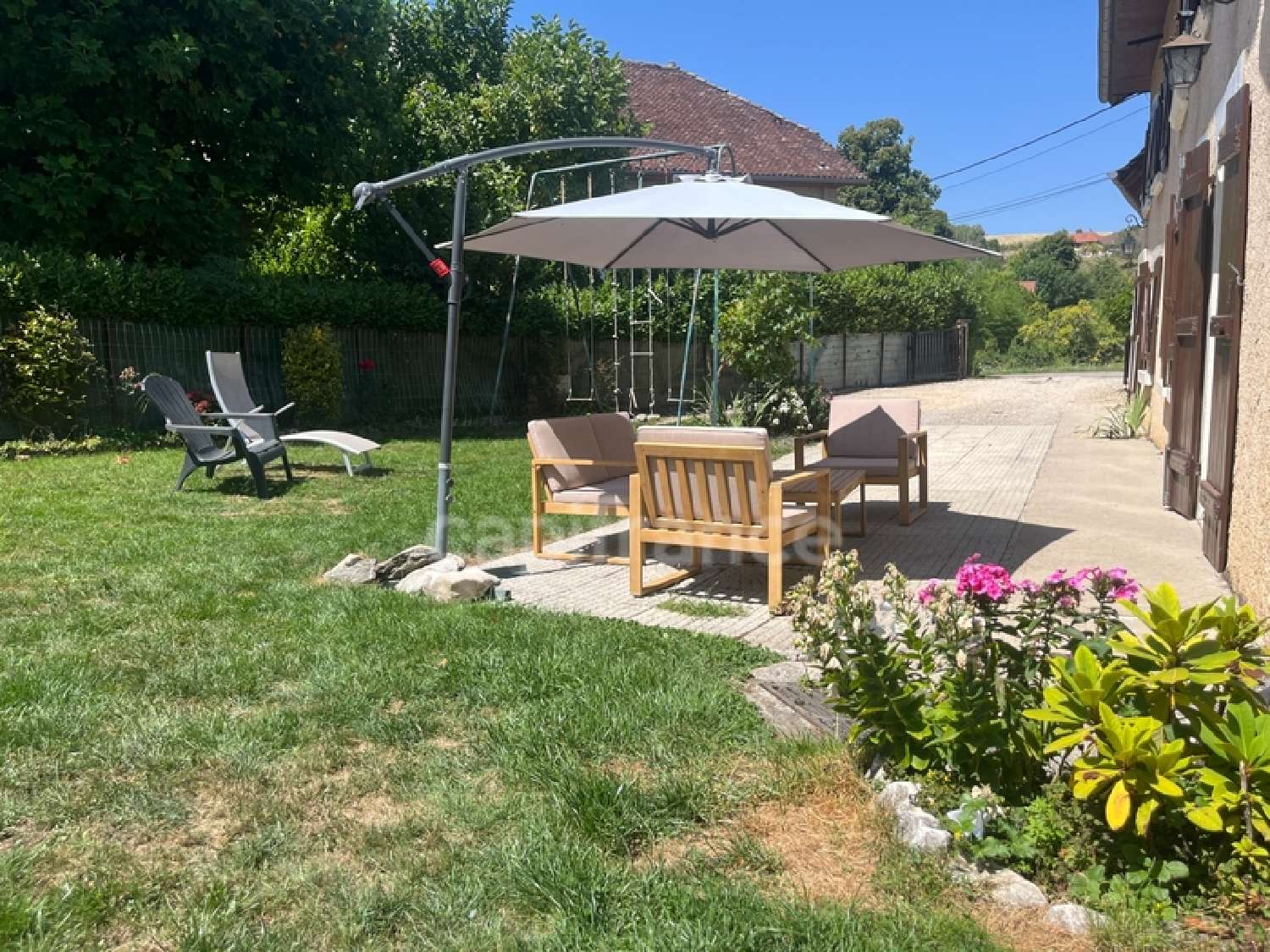  te koop huis Merlas Isère 1