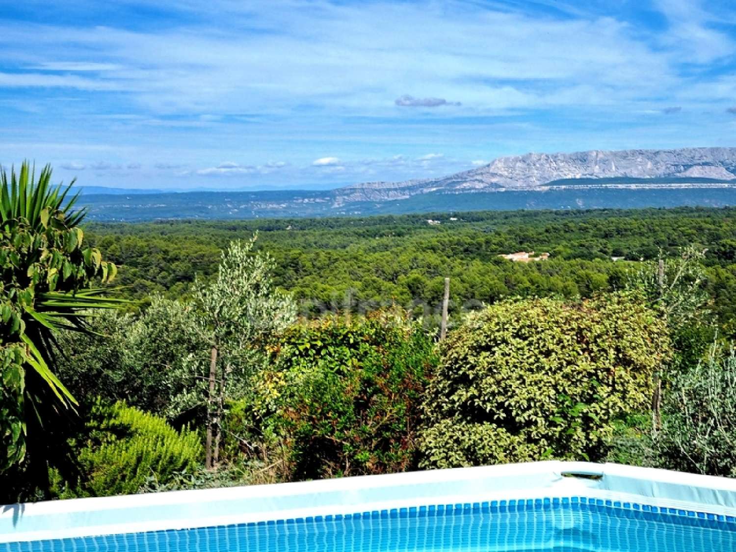  à vendre maison Mimet Bouches-du-Rhône 1