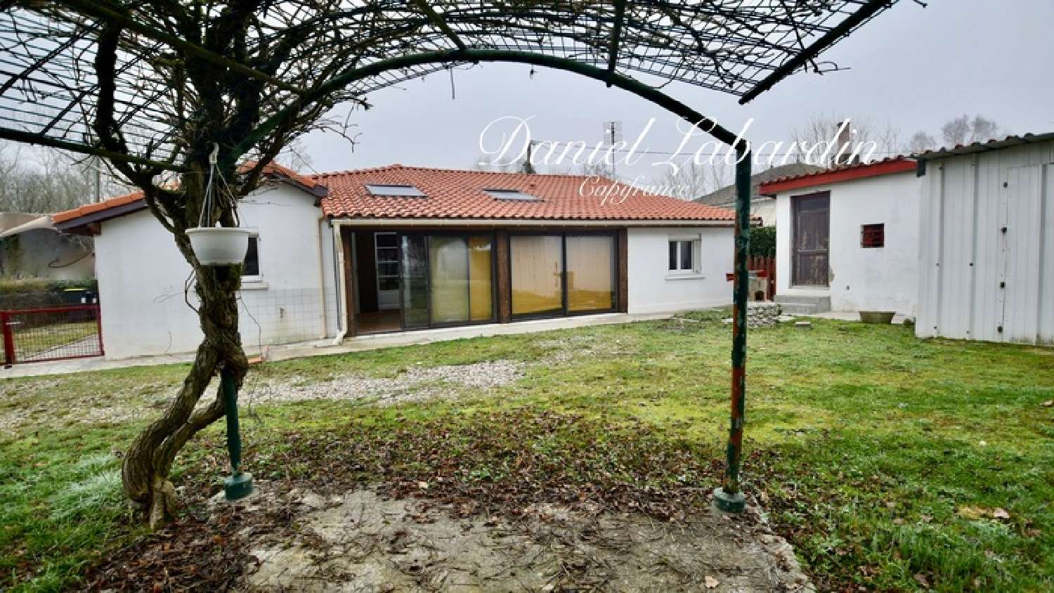 for sale house Miramont-de-Guyenne Lot-et-Garonne 1