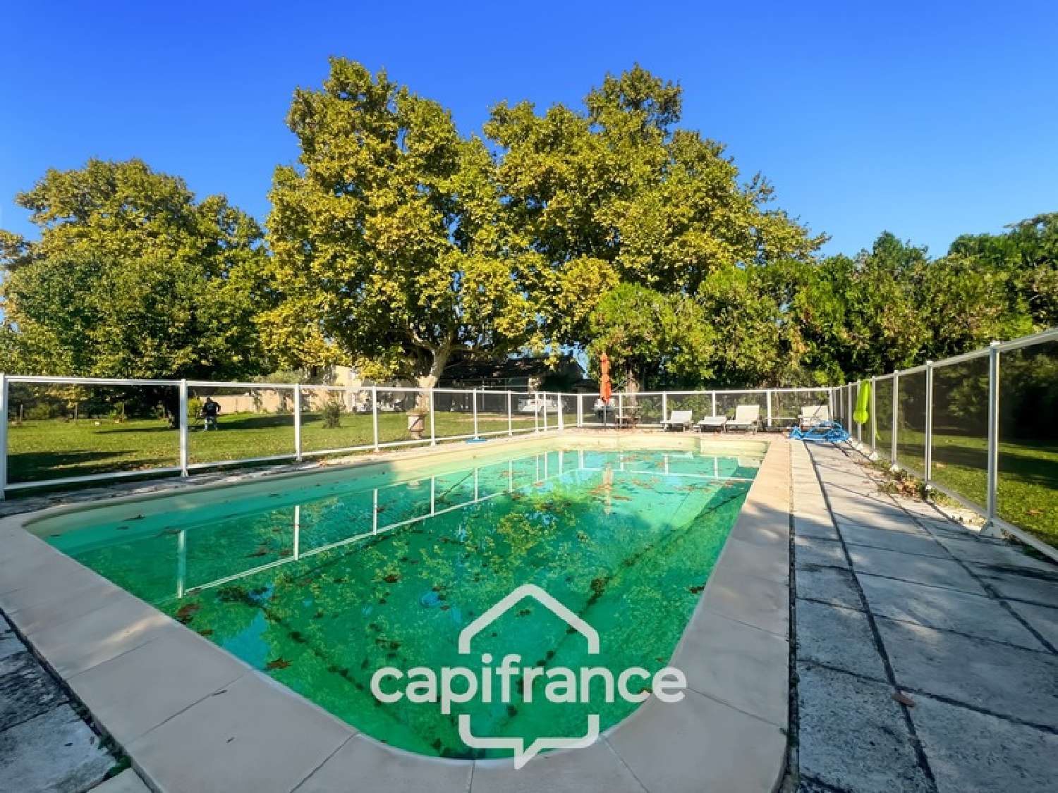  te koop huis Mollégès Bouches-du-Rhône 8