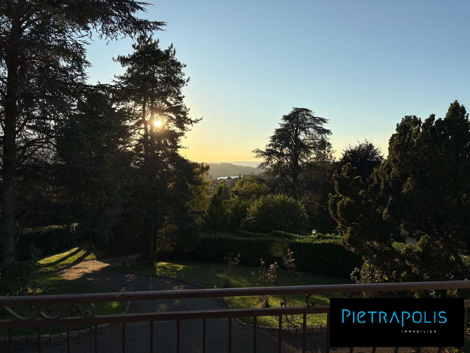  for sale house Montanay Rhône 2