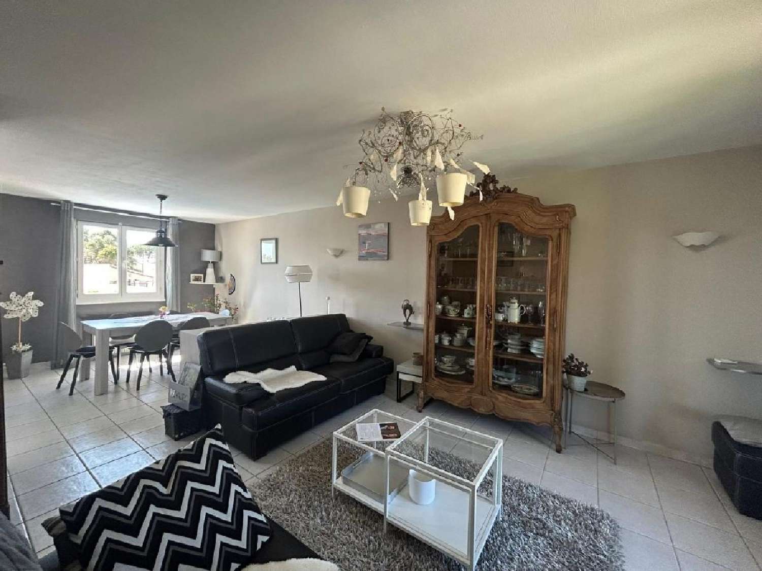 en venta casa Montbazin Hérault 5