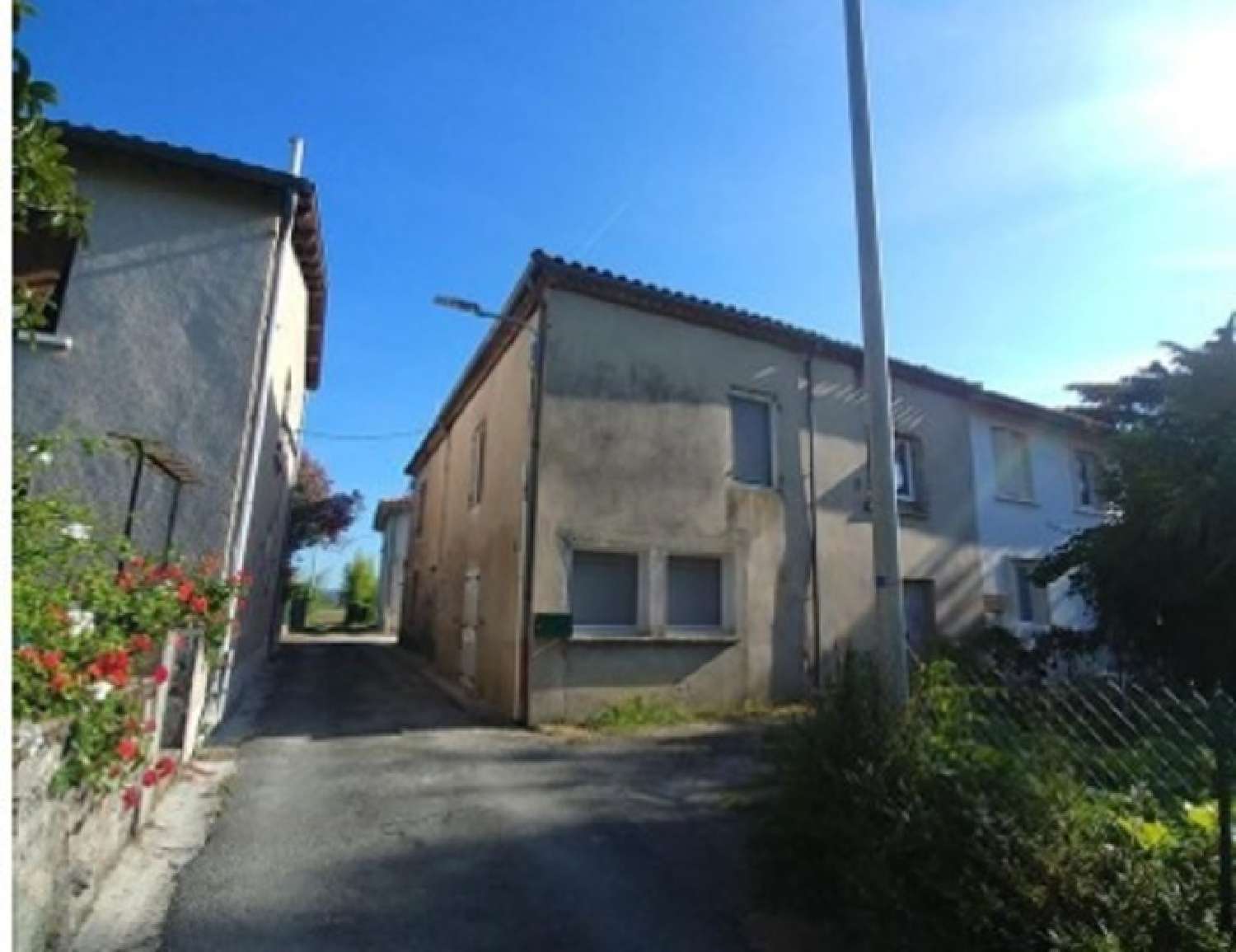  for sale house Montesquieu Lot-et-Garonne 1