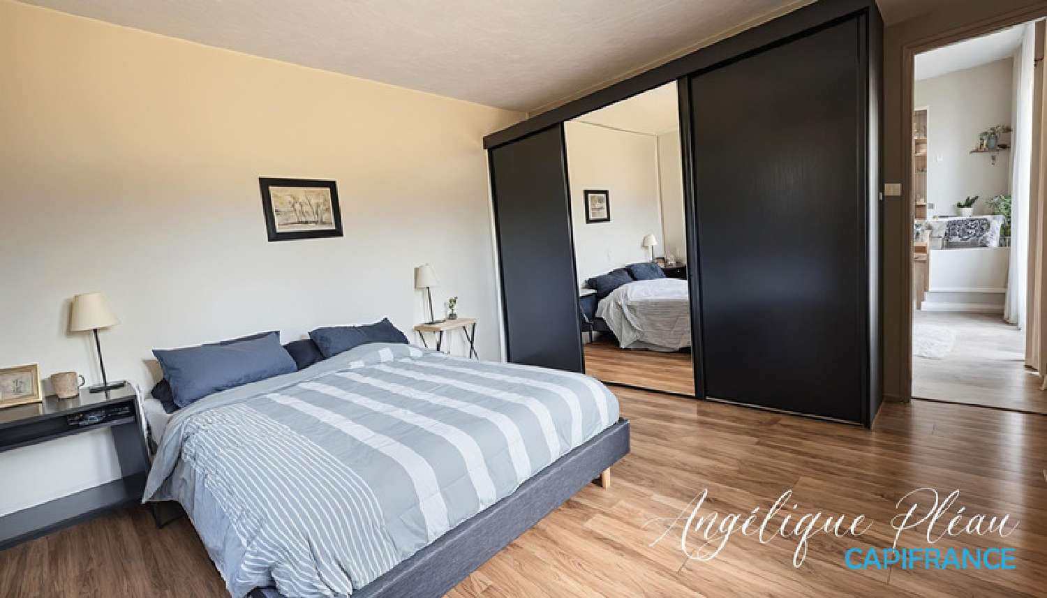  for sale house Montigny-le-Bretonneux Yvelines 3