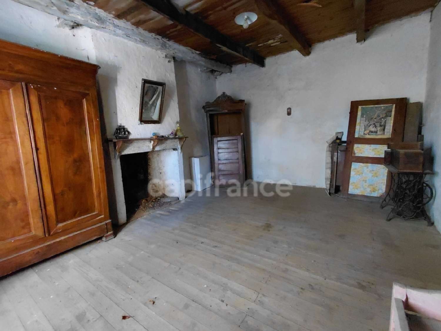  for sale house Mourjou Cantal 8