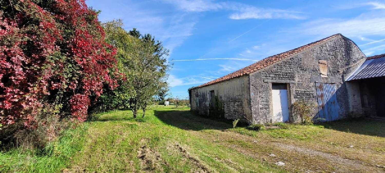  te koop huis Néré Charente-Maritime 4