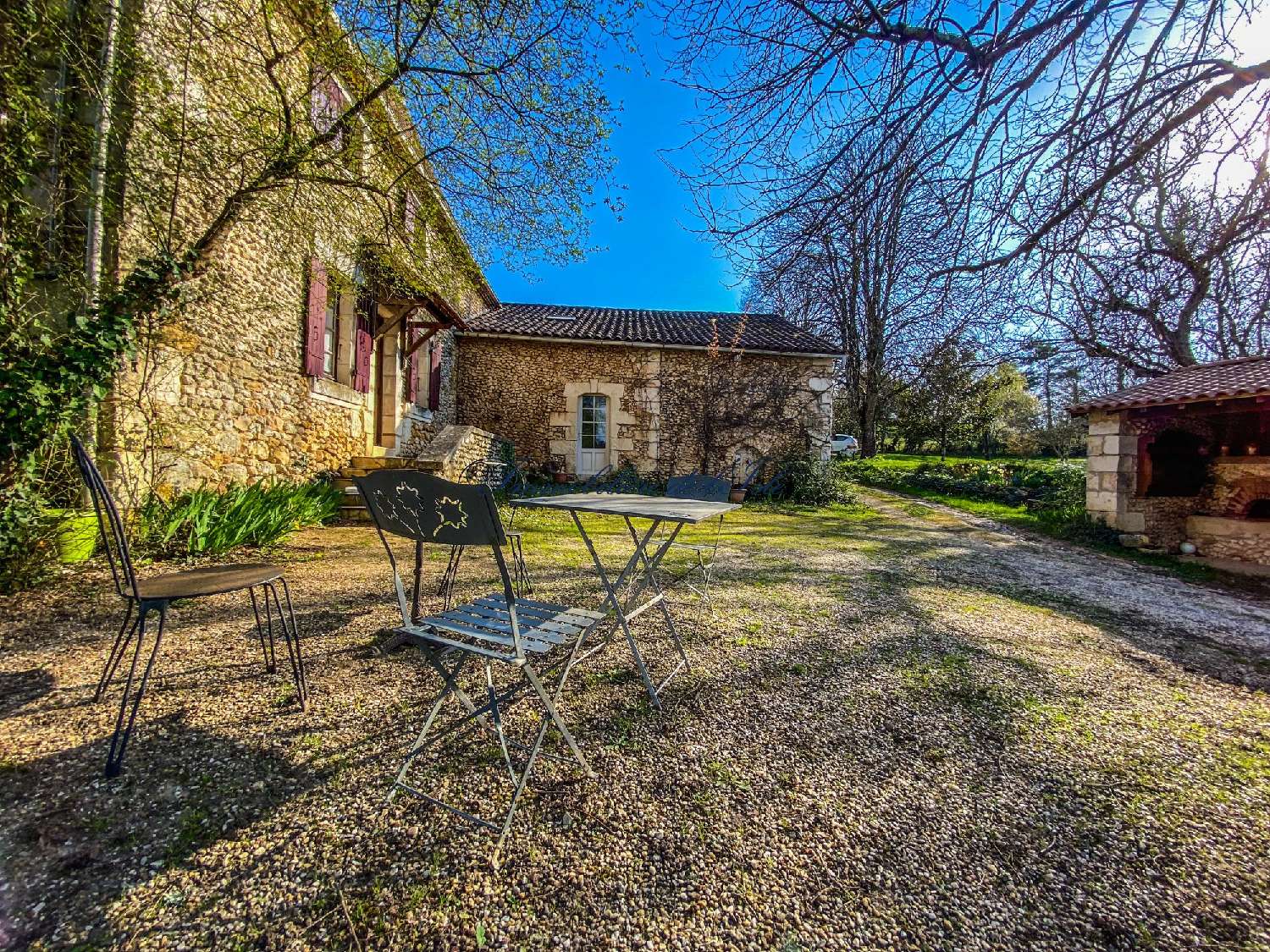 te koop huis Neuvic Dordogne 2