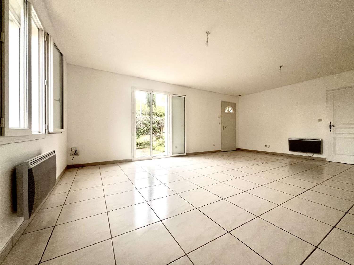  for sale house Nîmes Gard 1