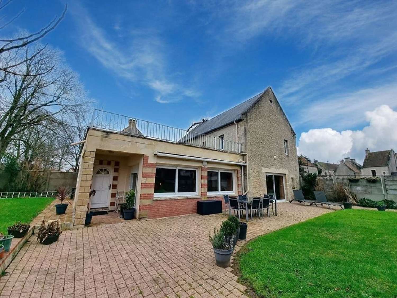 te koop huis Ondefontaine Calvados 1