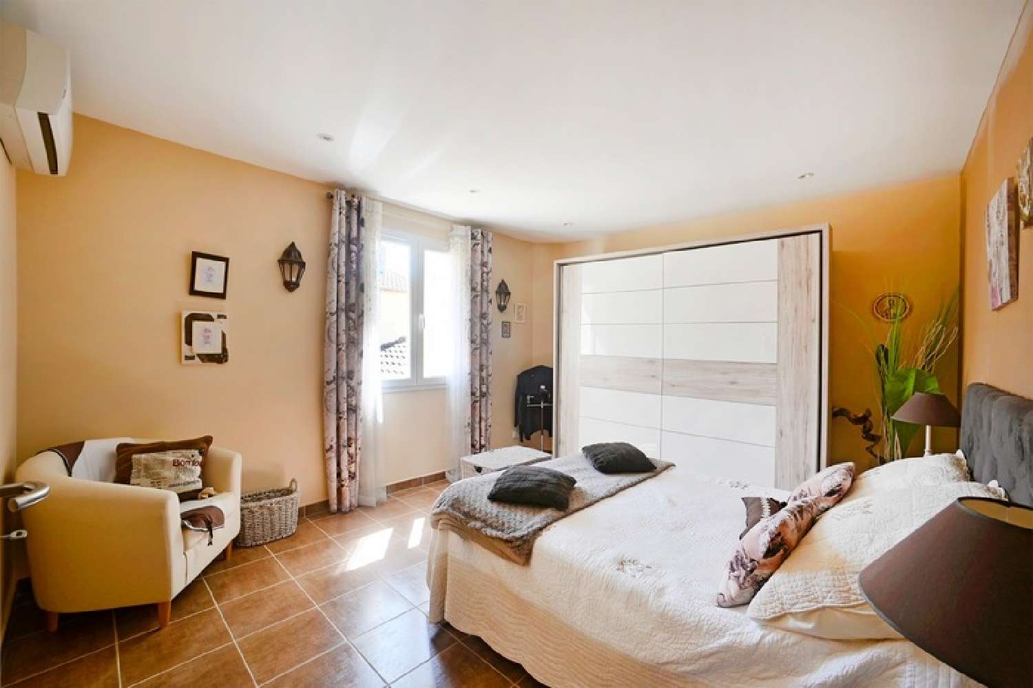 for sale house Orange Vaucluse 6