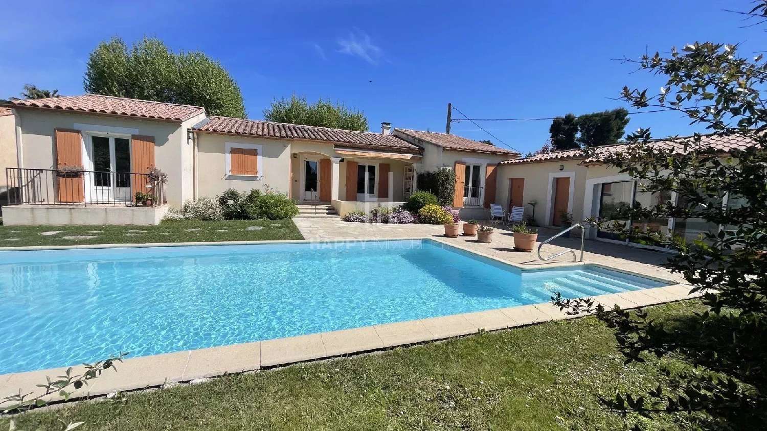  à vendre maison Puyloubier Bouches-du-Rhône 1