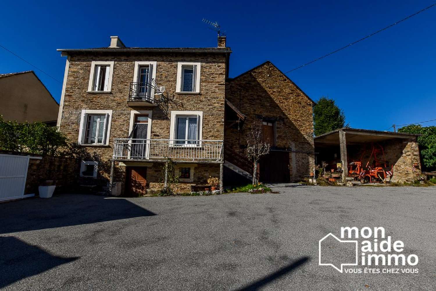  for sale house Quins Aveyron 1